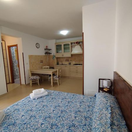 Gala Mini Apartment Fiumicino Ngoại thất bức ảnh